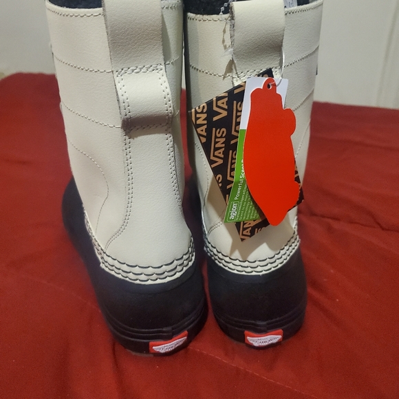 Standard V Snow MTE Boot - Picture 4 of 8